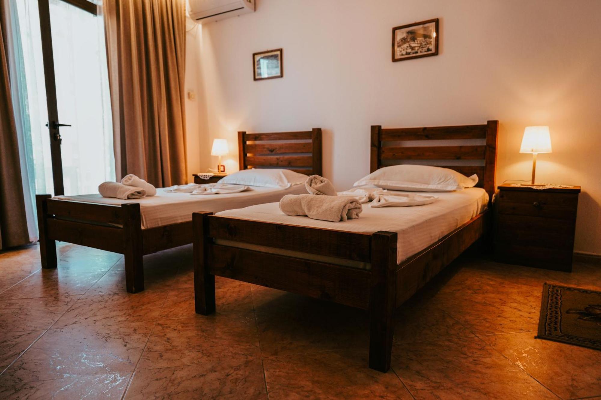 Maya Hostel Berat Exteriér fotografie